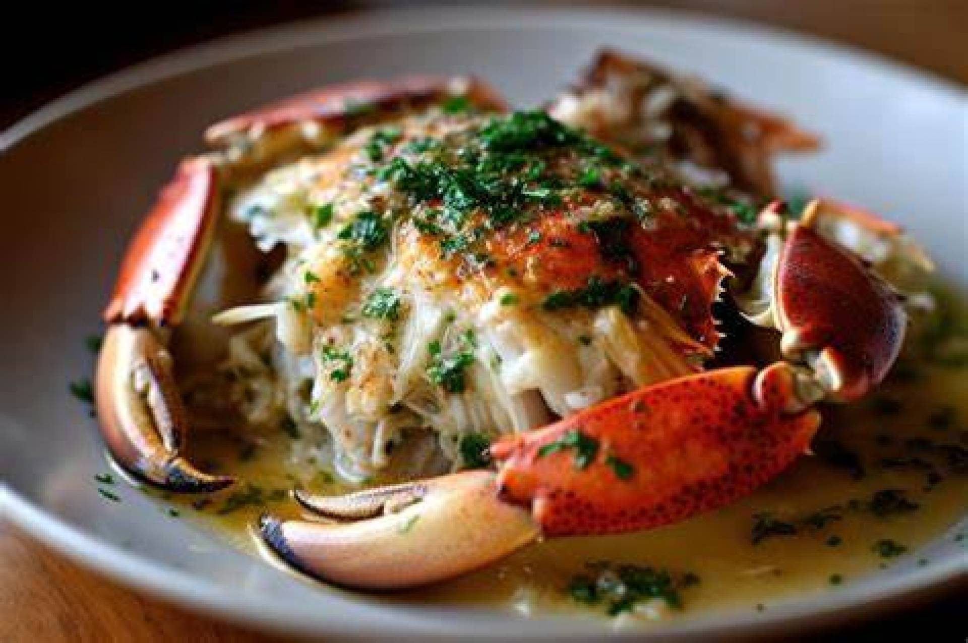 Dungeness Crab w/ Garlic Noodles and Crack Sauce